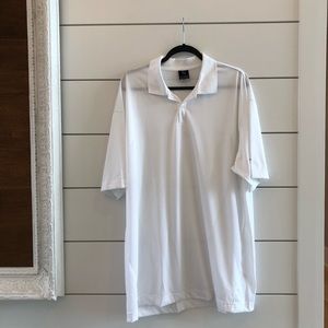 White nike lightweight dri-fit golf polo B1